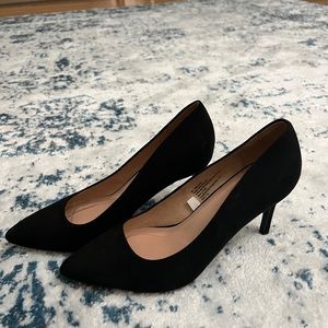 9 Wide Heels Pump